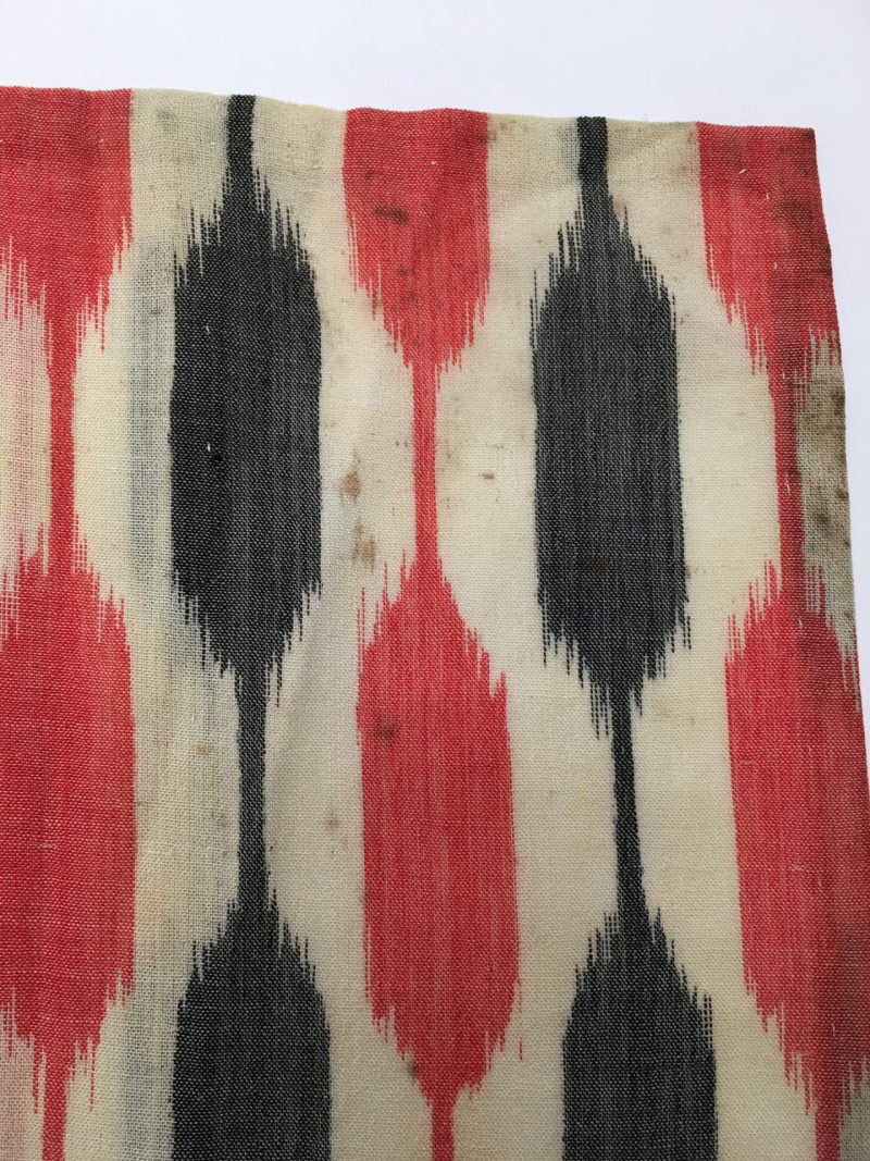 アンティーク着物に付いたかなり古い変色シミ - なをし屋