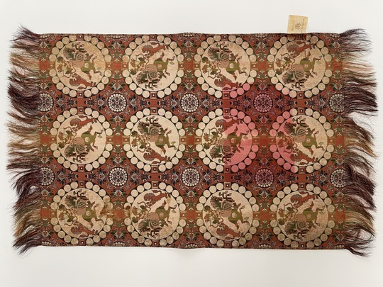 龍村美術織物テーブルセンター 色移りのシミ染み抜き前